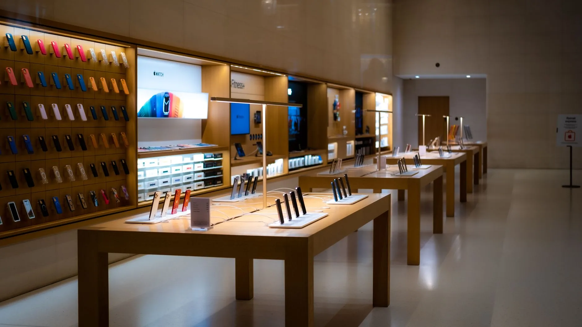 Smartphones on display on a store shelf