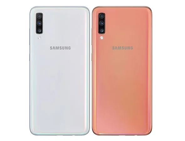 Samsung Galaxy A70 photo 2