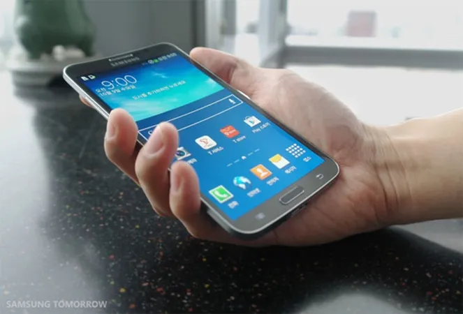 Samsung Galaxy Round photo 4