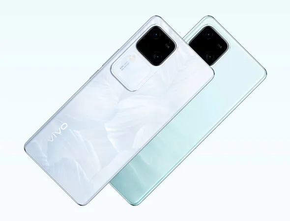 vivo V30 photo 2