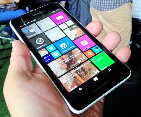 Microsoft Lumia 640 LTE photo 3