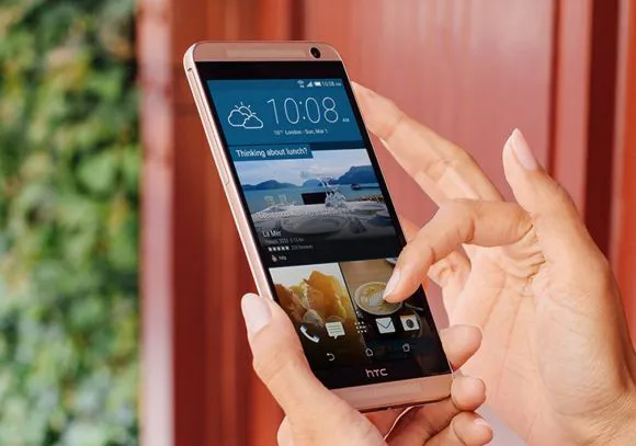 HTC One E9+ photo 2