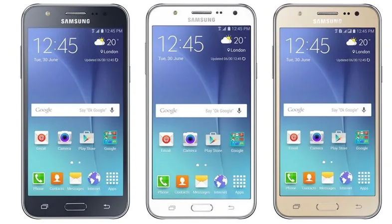 Samsung Galaxy J5 photo 2