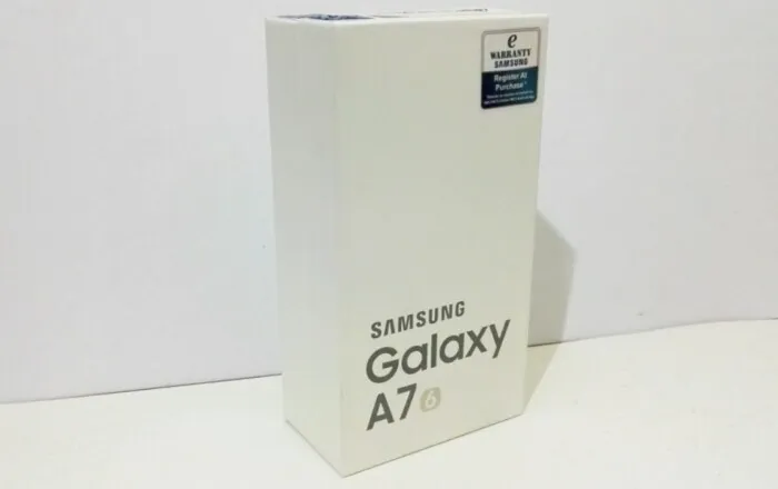 Samsung Galaxy A7 (2016) photo 4