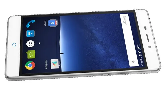 ZTE Blade V Plus photo 2